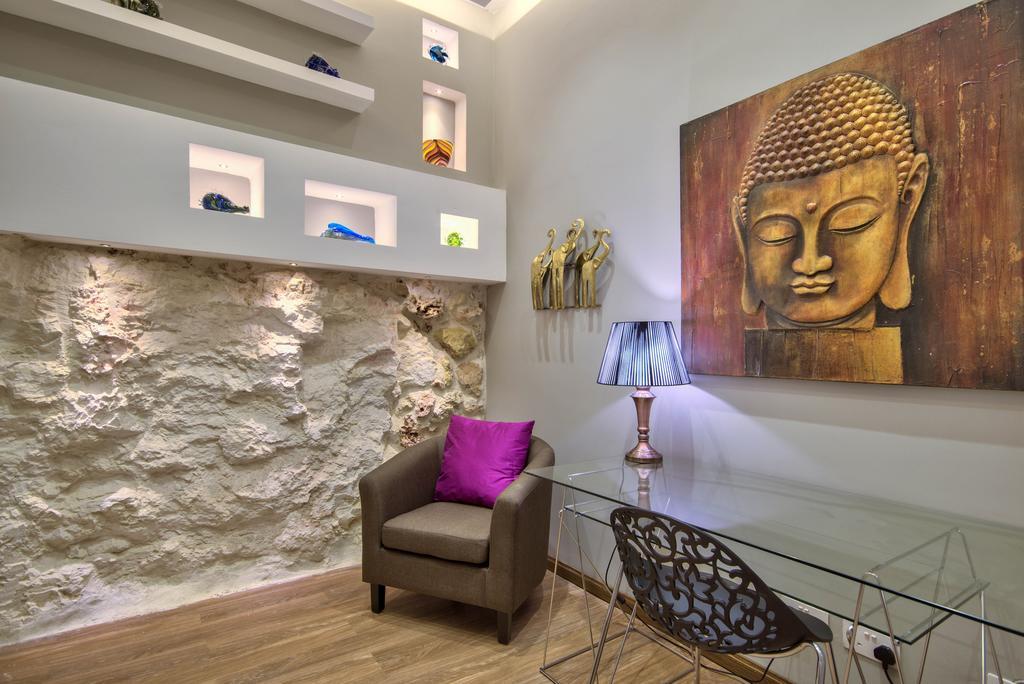 Villa Gaia - Sunset Views, Indoor Heated Pool, Sauna And Games Room المليحة المظهر الخارجي الصورة
